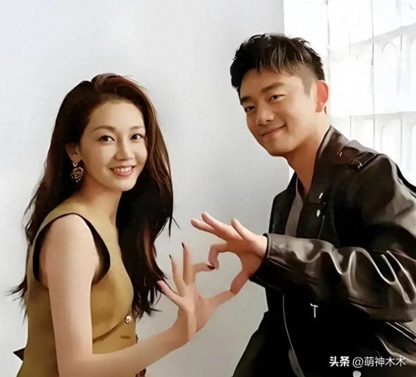 郑恺爱妻人设遭吐槽，网友曝苗苗住院生娃被催缴费，三年生了三胎